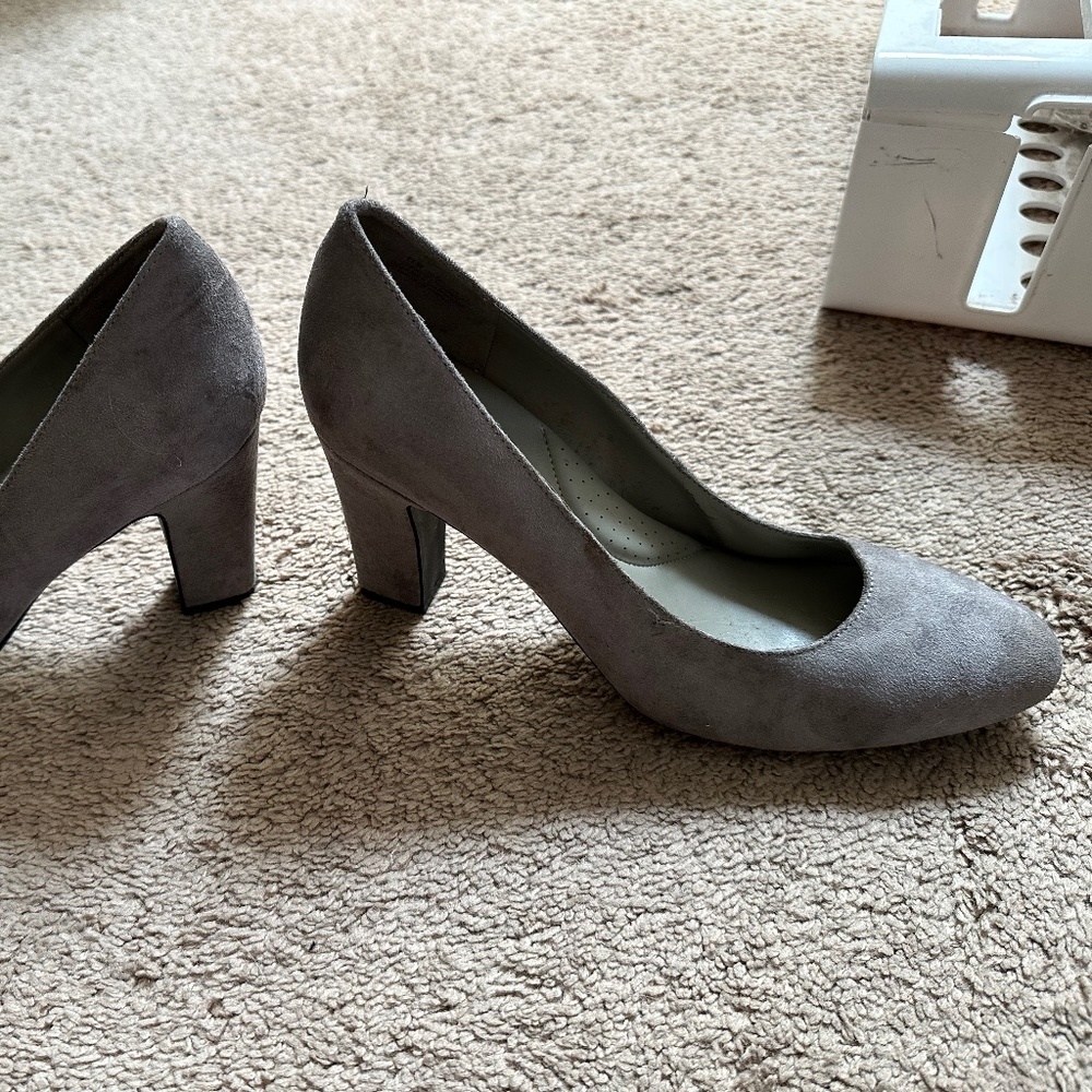 Easy Spirit Grey Suede High Heel Shoes